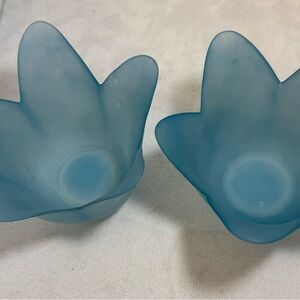 Vintage Viking frosted glass blue Five paddle flower bowl, satin art glass